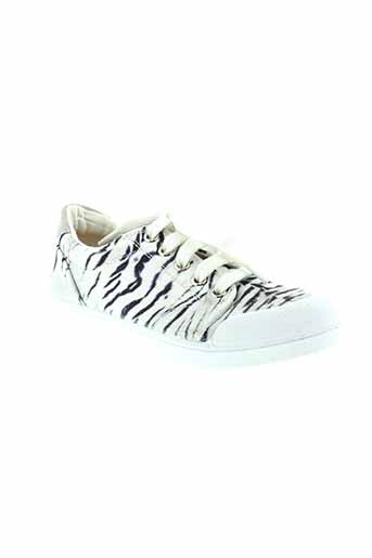 10 et is baskets fille de couleur blanc (photo) 10 et is baskets fille de couleur blanc (photo)