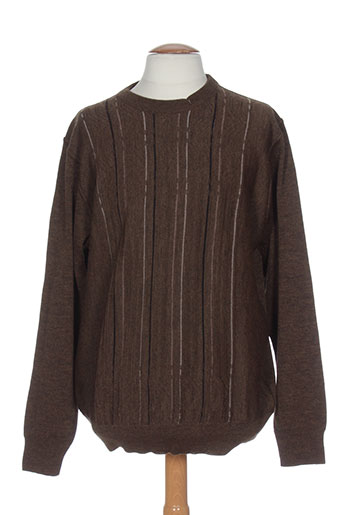 20 et 20 cols et ronds homme de couleur marron (photo) 20 et 20 cols et ronds homme de couleur marron (photo)