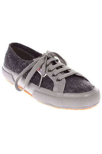 superga chaussures femme de couleur gris