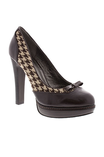 cafe noir chaussures femme de couleur marron