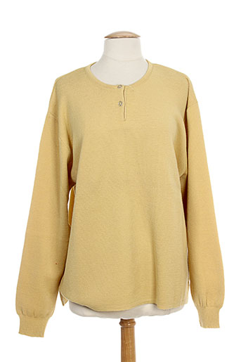 20 et 20 cols et ronds femme de couleur jaune (photo) 20 et 20 cols et ronds femme de couleur jaune (photo)