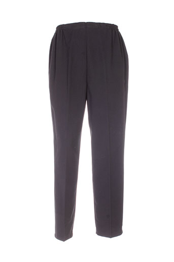 20 et 20 pantalons et citadins femme de couleur noir (photo) 20 et 20 pantalons et citadins femme de couleur noir (photo)