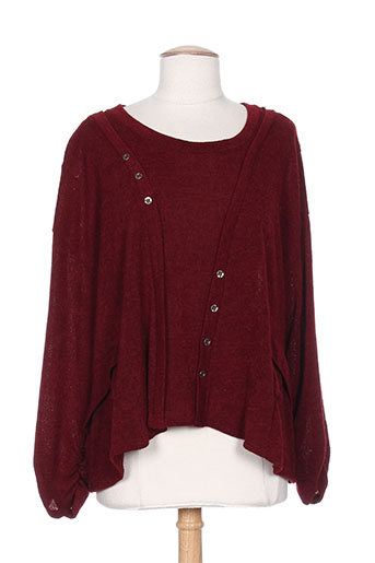 piment rouge pulls femme de couleur rouge