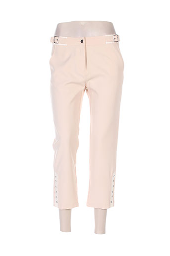 leslie pantacourts femme de couleur beige
