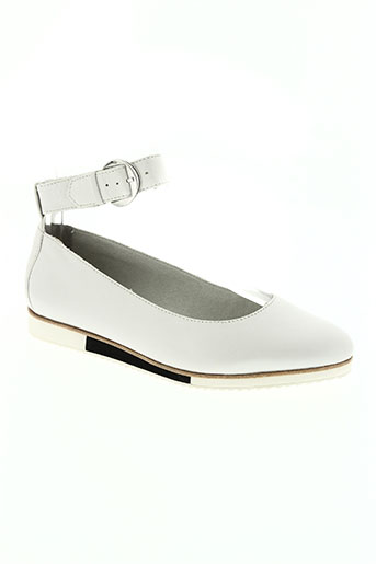 tamaris chaussures femme de couleur blanc