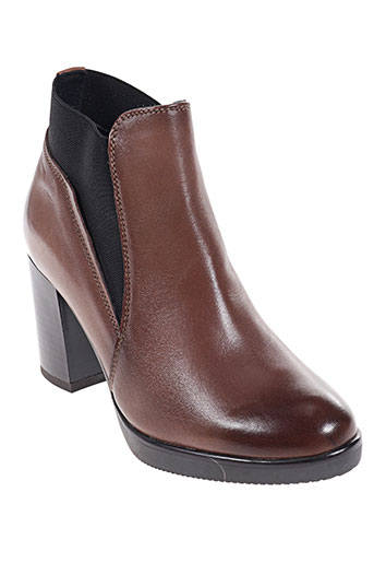 cafe noir chaussures femme de couleur marron