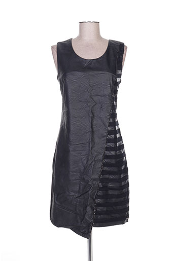 jus d'orange robes femme de couleur noir