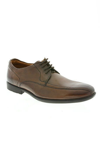 clarks chaussures homme de couleur marron