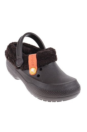 crocs chaussures garçon de couleur marron