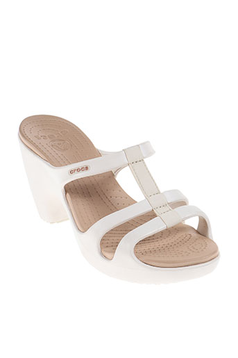 crocs chaussures femme de couleur beige