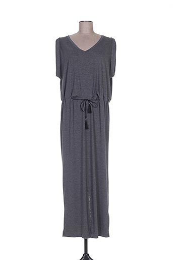 nü robes femme de couleur gris