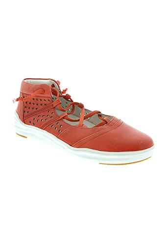 regarde le ciel chaussures femme de couleur rouge